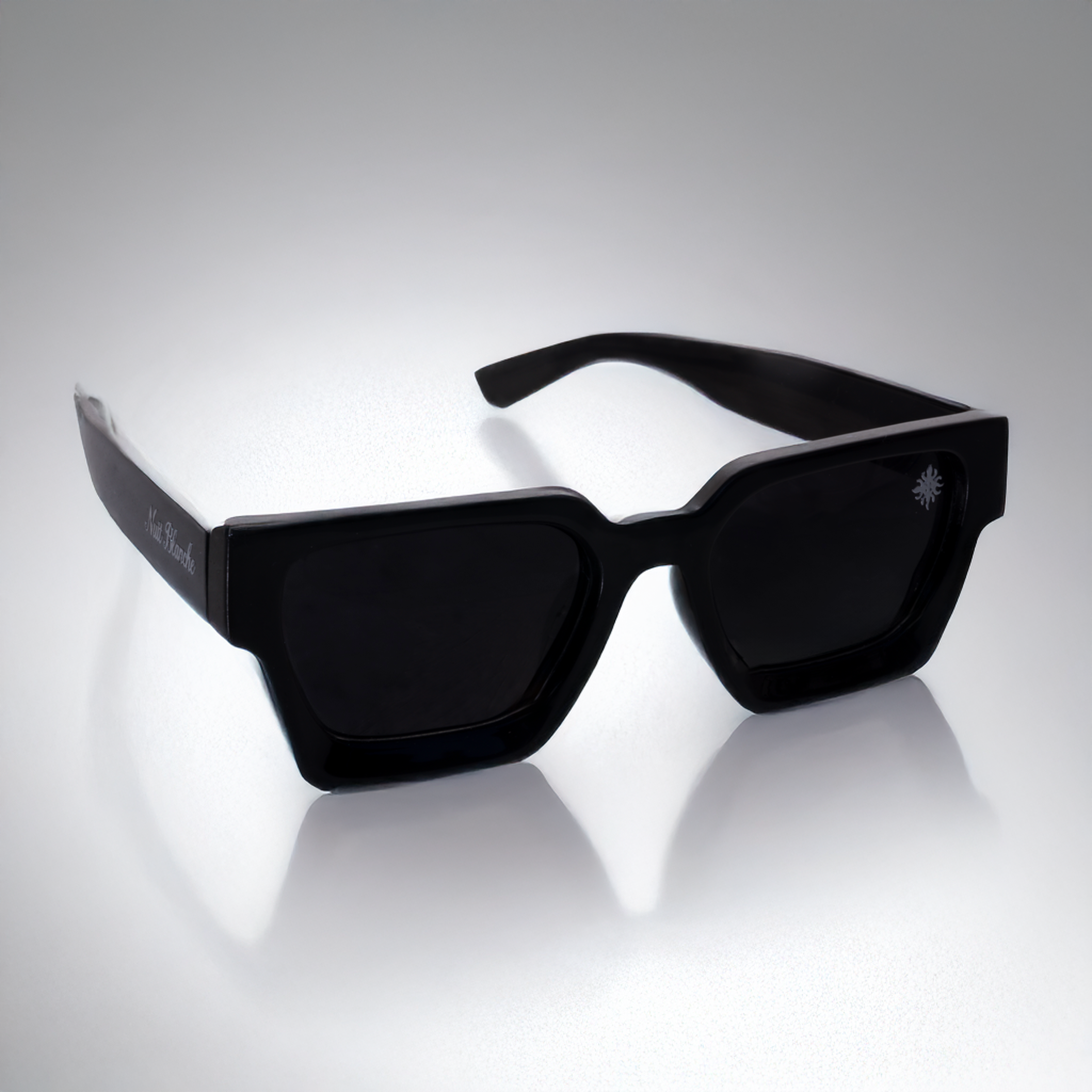 Obsidian III "Pitch Black"