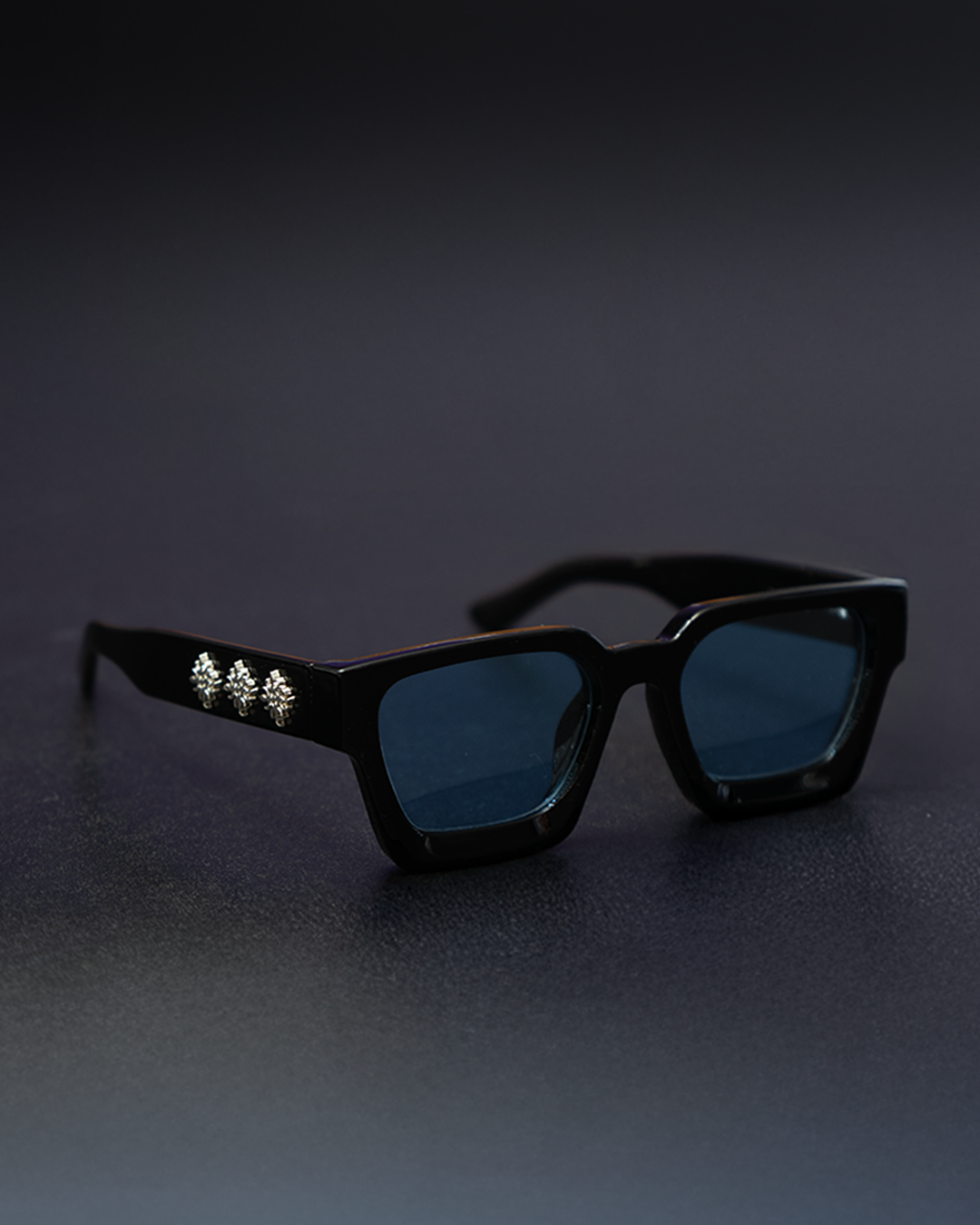 Obsidian IV "Glacier"